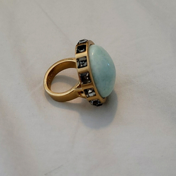 Ring - Picture 1 of 4